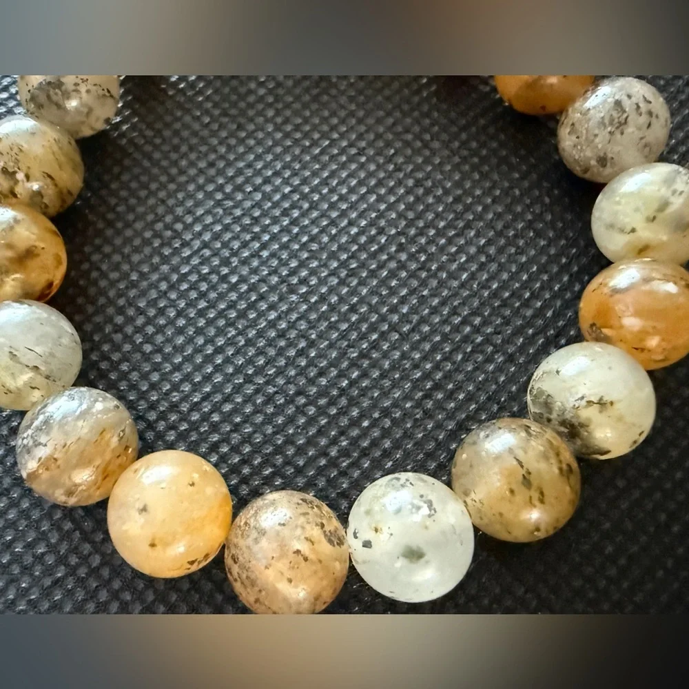 Bombshell Beads size 5”